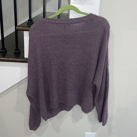 EUC Express Sweater - Picture 2 of 2